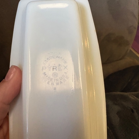 Pyrex Butter Dish w/ Lid Old Town Blue Onion Milk Glass 72-B VINTAGE MADE IN US - Picture 3 of 6